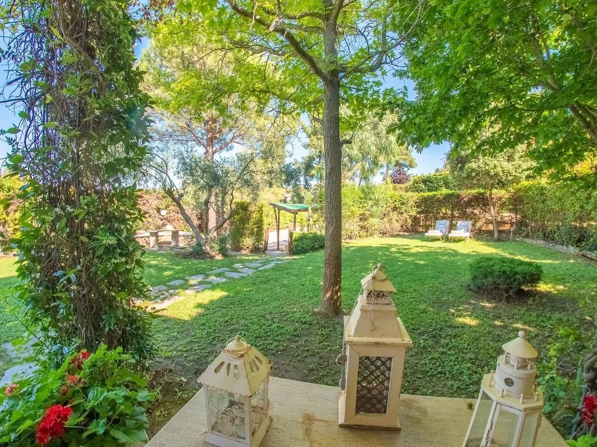 Sani Lili 3 Villa
